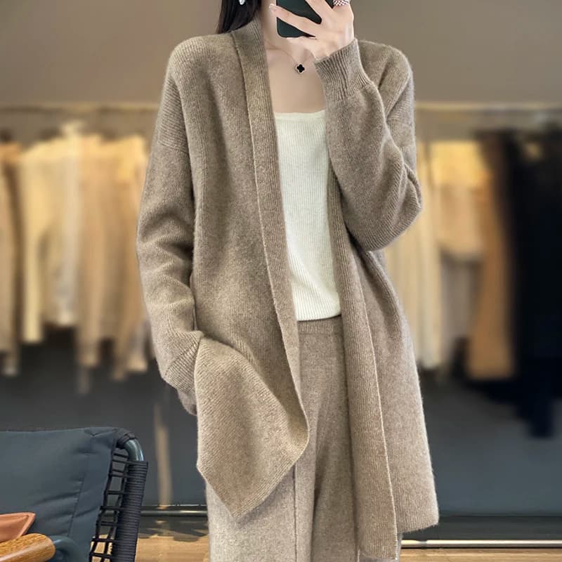 Cardigan da donna autunno 100% lana merino cappotto con risvolto tinta unita cardigan lungo lavorato a maglia abiti da donna larghi cappotto coreano