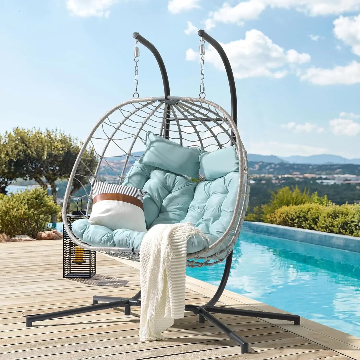 Egg-shaped rocking chair in wicker and rattan for 2 persons with support, for indoor and outdoor, with cushion and decorative cushion, customizable