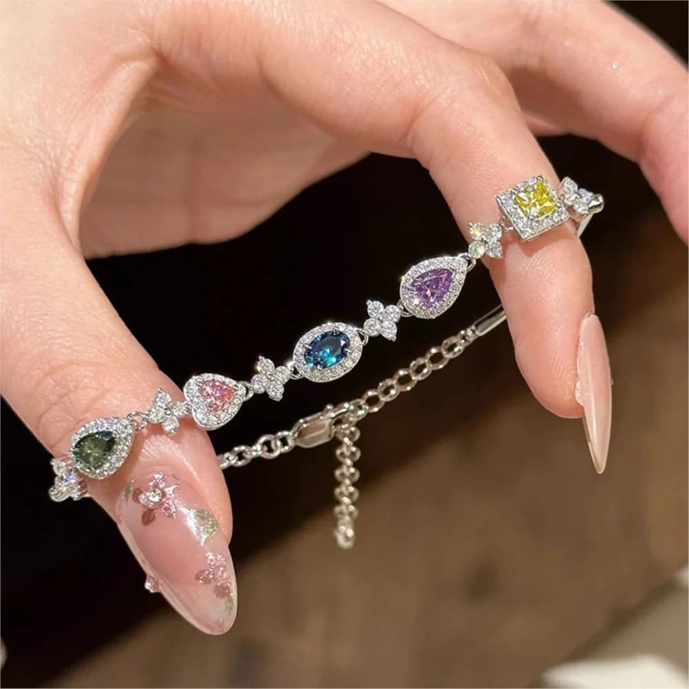 Squisito braccialetto colorato con intarsio di strass per le donne, braccialetto a catena con gemme di lusso leggero, regali di gioielli da sposa