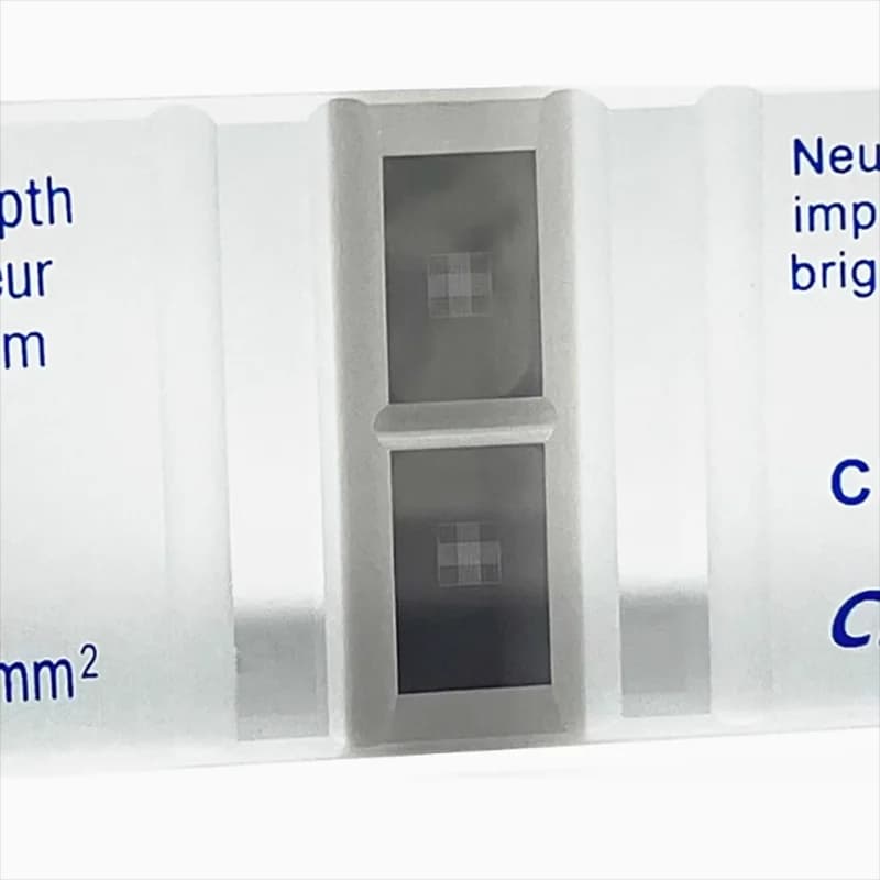 Cell counting plate/hemocytometer calculation disc/bright silver bottom #0650030 with blood cover tablet