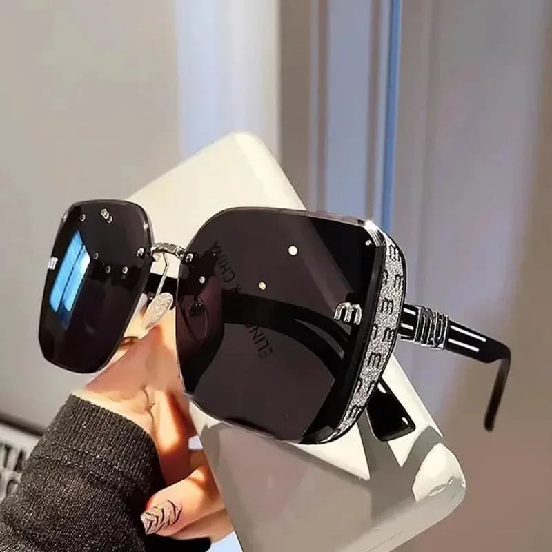 Ins Luxury Brand Fashion Square Sunglasses Women Vintage Sun Glasses Ladies Trendy Driving Eyeglasses Gafas De Sol