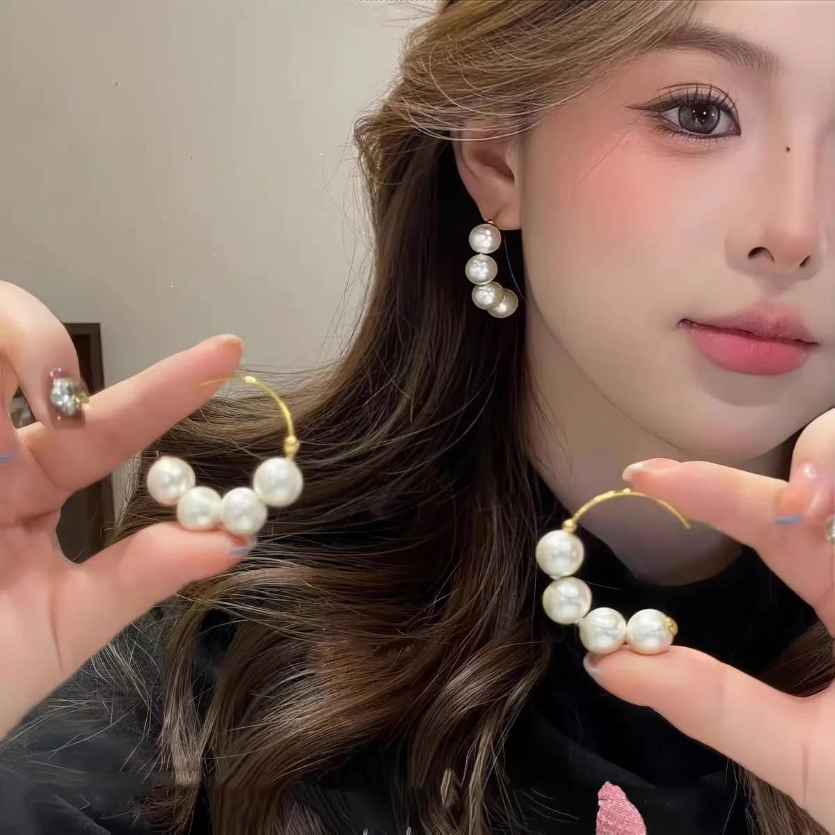 French temperament gentle beige cotton beads C ring earrings women's fashion light luxury high sense versatile earrings earrings