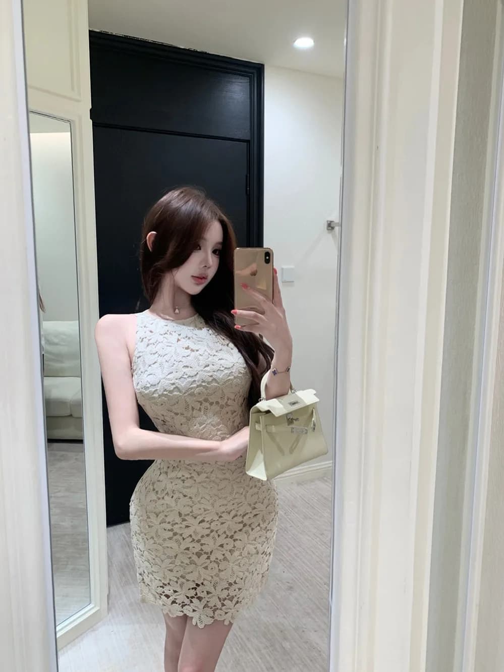 Abito estivo da donna senza maniche in pizzo traforato, vestito elegante a vita stretta che snellisce la figura, gonna corta stile coreano per il commuting