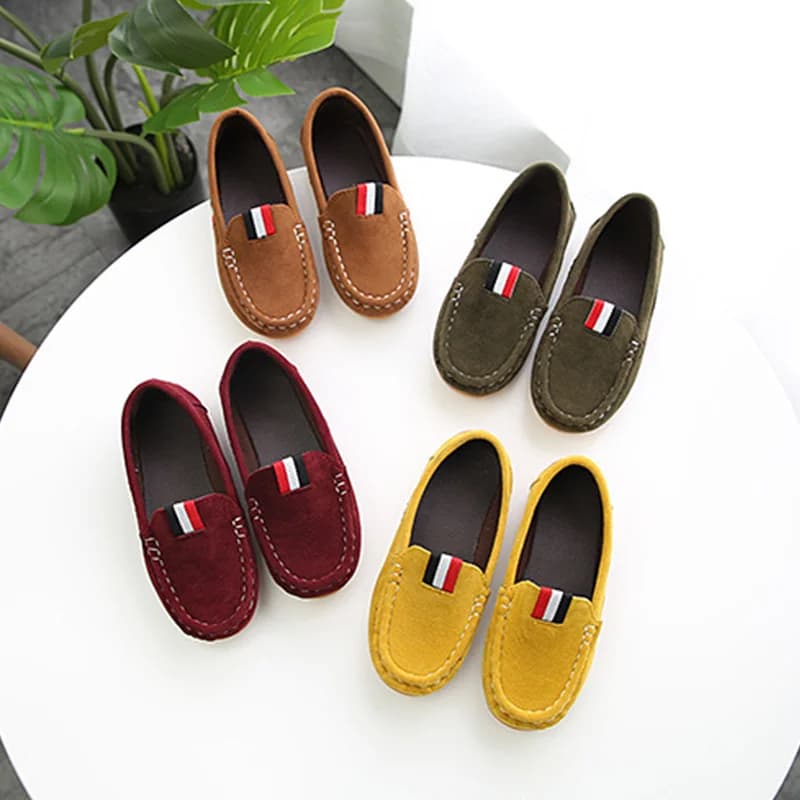 Mocassini Primaverili per Bambini, Scarpe Basse in Camoscio con Cuciture, Antiscivolo, Morbide e Versatili per Uso Quotidiano, 7-12 Anni