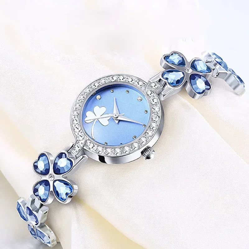 Orologio da donna nuovo orologio da donna Fashion Light luxury Square Diamond Quartz orologi orologio da donna bracciale in acciaio inossidabile dorato
