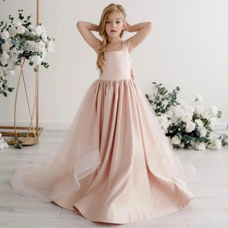 Semplici abiti da ballo personalizzati in tulle con fiocco Abito da ragazza di fiori senza maniche in raso rosa lungo fino al pavimento per abito da prima comunione
