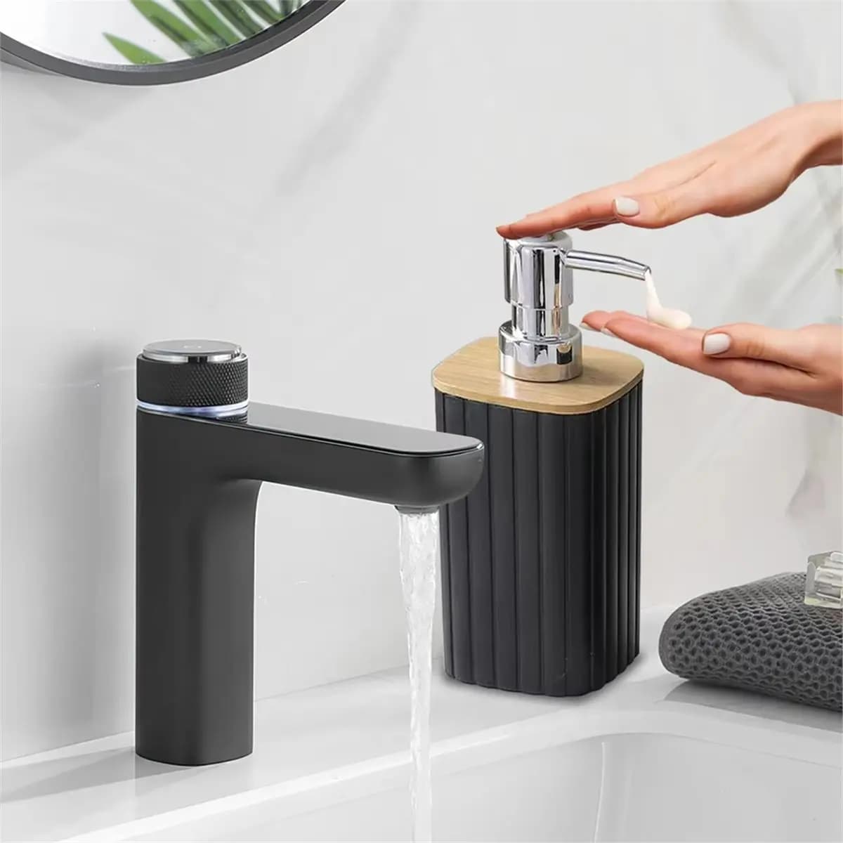 (SPOR) Set di 6 accessori per il bagno con cestino, portaspazzolino, dispenser per sapone liquido, portasapone, spazzola per WC, accessori per il bagno