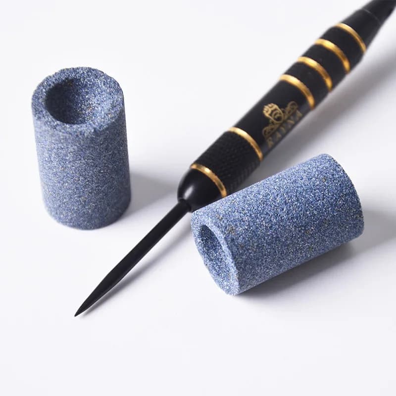 Affilatrice per freccette professionale portatile da 5 pezzi per punta in acciaio Affilatrice multifunzione Accessori per freccette in pietra Pietra per affilare in pietra arenaria