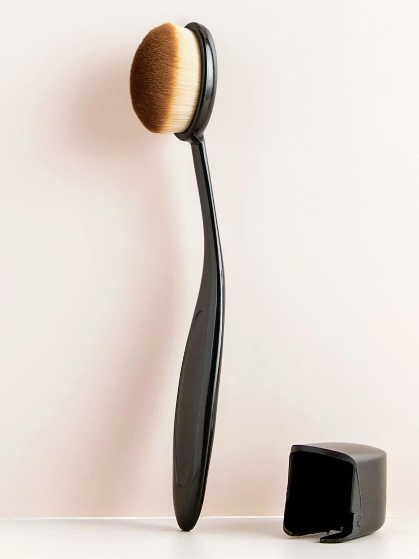 Pennello per fondotinta, 1 pezzo, creativo con coperchio, pennello per fondotinta riutilizzabile per crema liquida, per trucco, set di pennelli, kit di pennelli per trucco, set completo di pennelli per trucco, kit completo per il trucco, set di pennelli per il trucco.