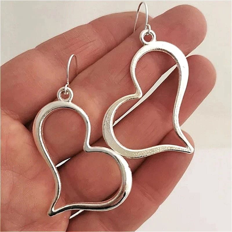 Orecchini Pendenti a Cuore Placcati Argento Fatti a Mano per Donna, Design Minimalista, Accessori Gioiello per Feste e Vacanze