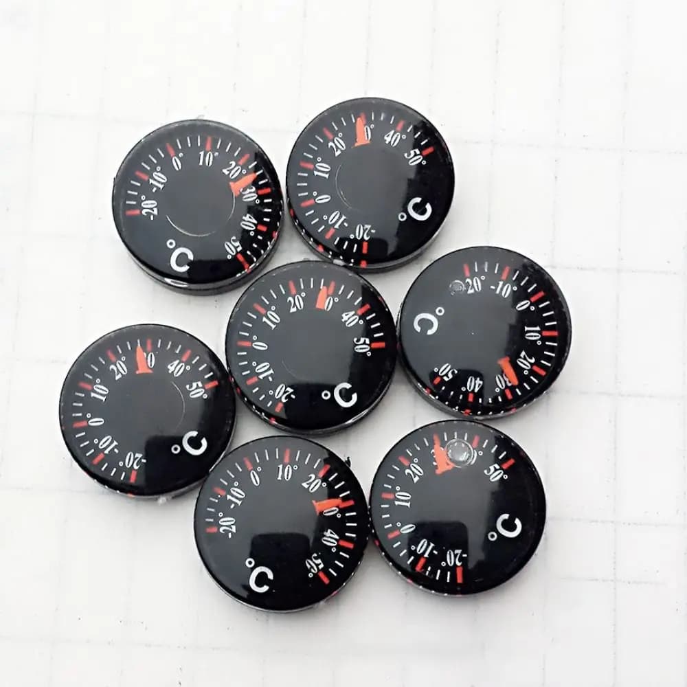 Pratico mini termometro circolare Termometro con quadrante impermeabile in plastica Misurazione della scala da 20 mm Termometro ad alta precisione per ufficio