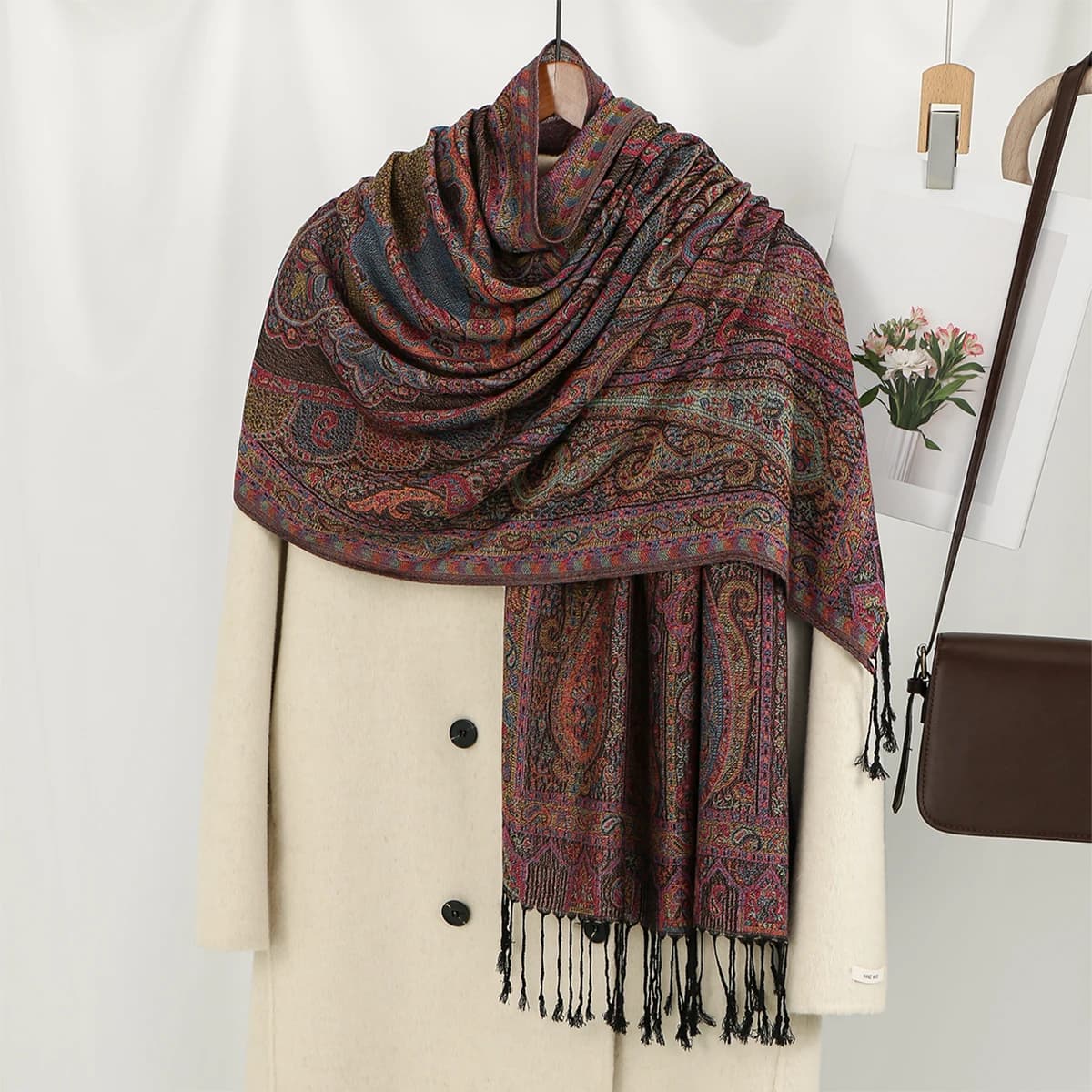 Paisley Tassels Pashmina Shawl Woman Warm Scarf Muslim Hijabs Fashion Long Wraps Thick Scarves Female Cape Headscarf 184*71cm