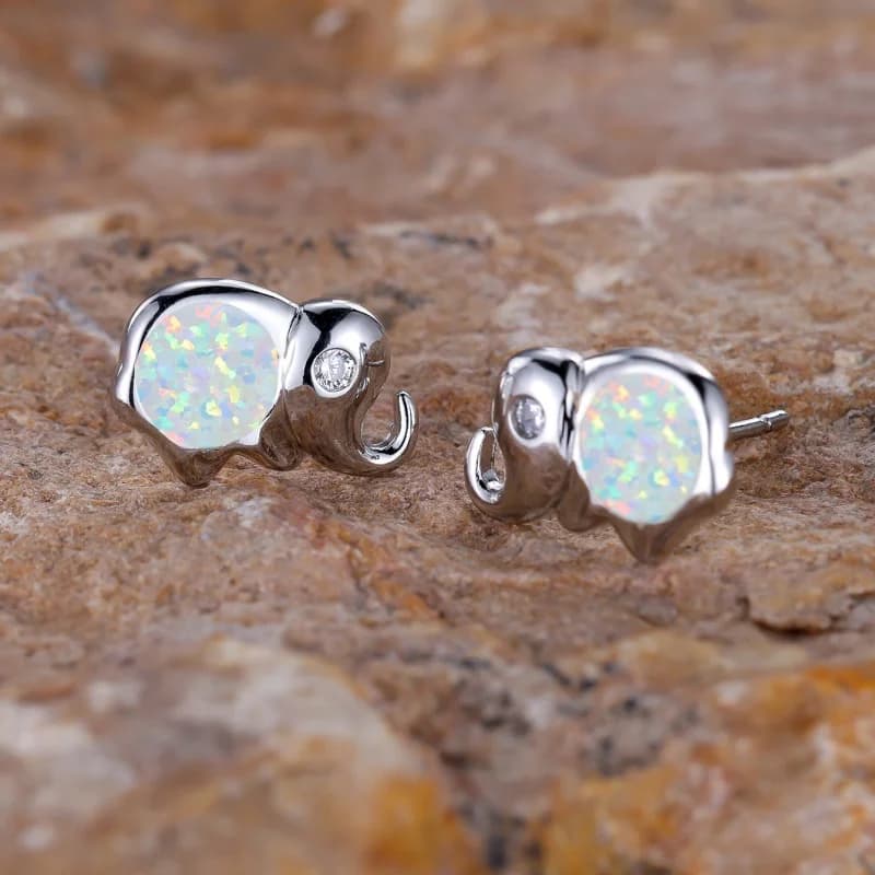 Nuovi piccoli orecchini circolari con elefante australiano, lusso leggero, accessori personalizzati, compatti e versatili