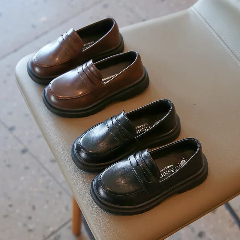 Britain Style Children's Leather Shoes for Boys 2026 Spring New Girls Retro Black Single Shoes Soft Moccasin Shoes for Children