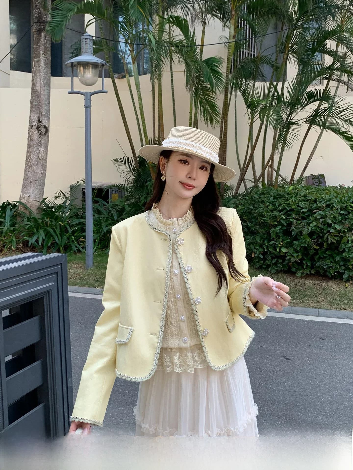 Giacca Corta in Pelle Gialla Kun Total, Nuovo Stile Primaverile da Donna, Lusso e Moda, Capo Spalla Elegante