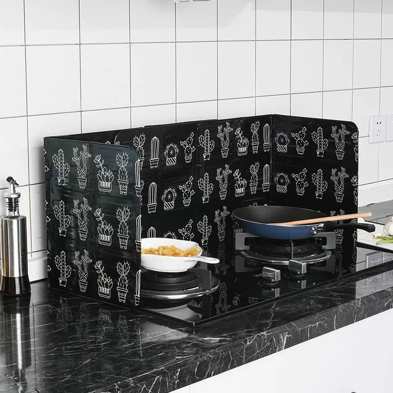 Piastra deflettore per fornello a gas da cucina pieghevole in foglio di alluminio Padella portatile Schermo di protezione contro gli spruzzi d'olio Accessori per cucina Gadget