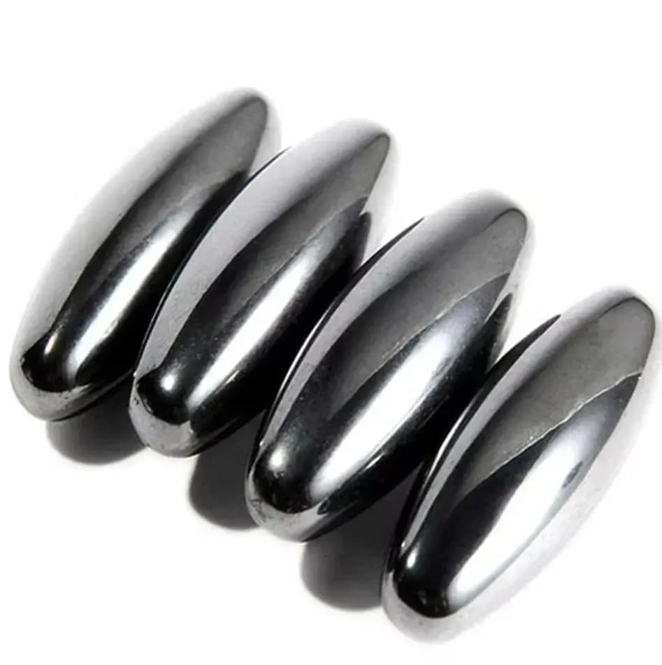 3-4 centimetri Magneti Giocattolo Spinning Buzzing Uova di Serpente Agitarsi Magnete Magnetico a Forma di Oliva Serpente a Sonagli Uovo Giocattolo Magnete per I Bambini Che Giocano