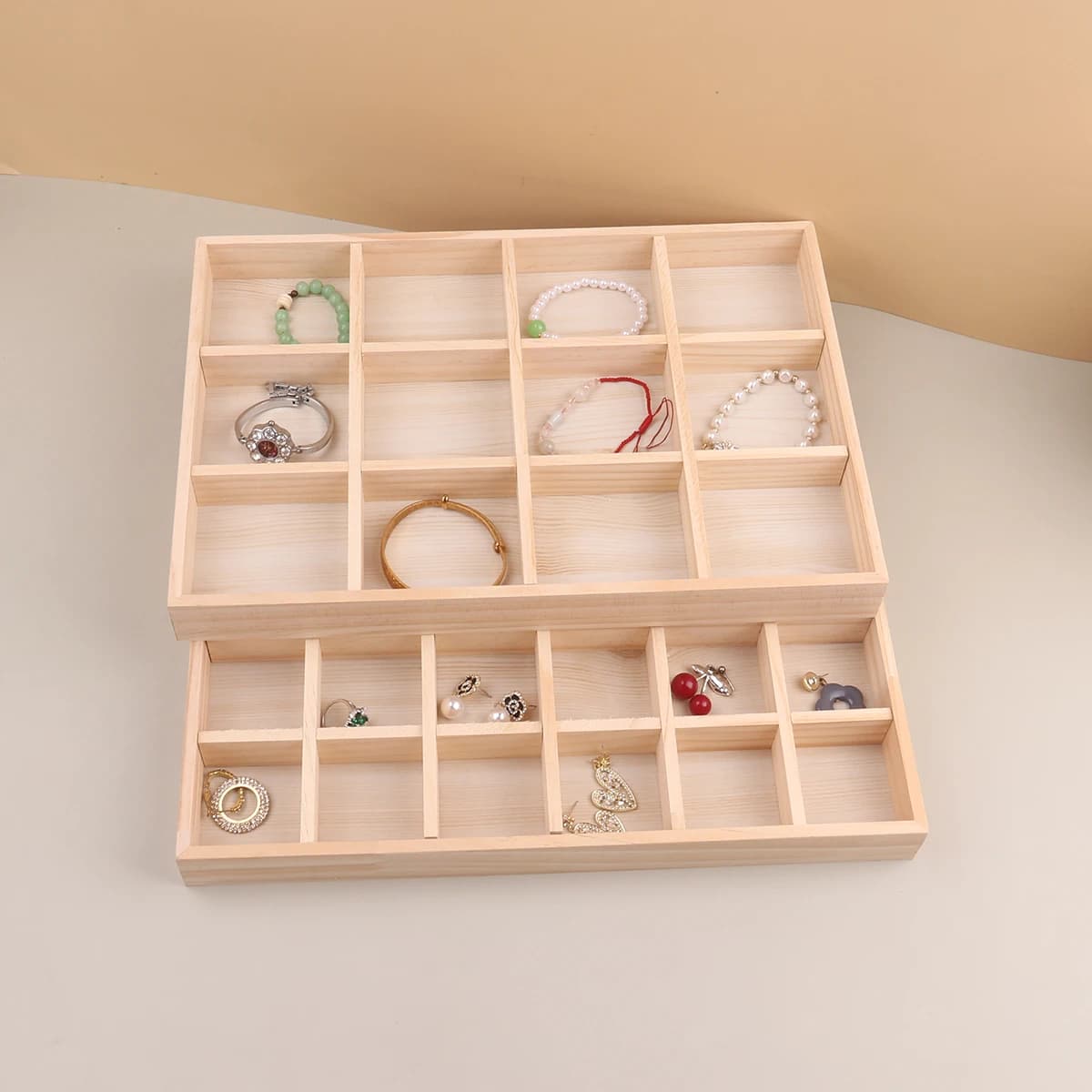 Espositore per Gioielli in Legno Impilabile, Porta Gioielli Squisito, Organizzatore Portatile per Anelli, Orecchini e Collane