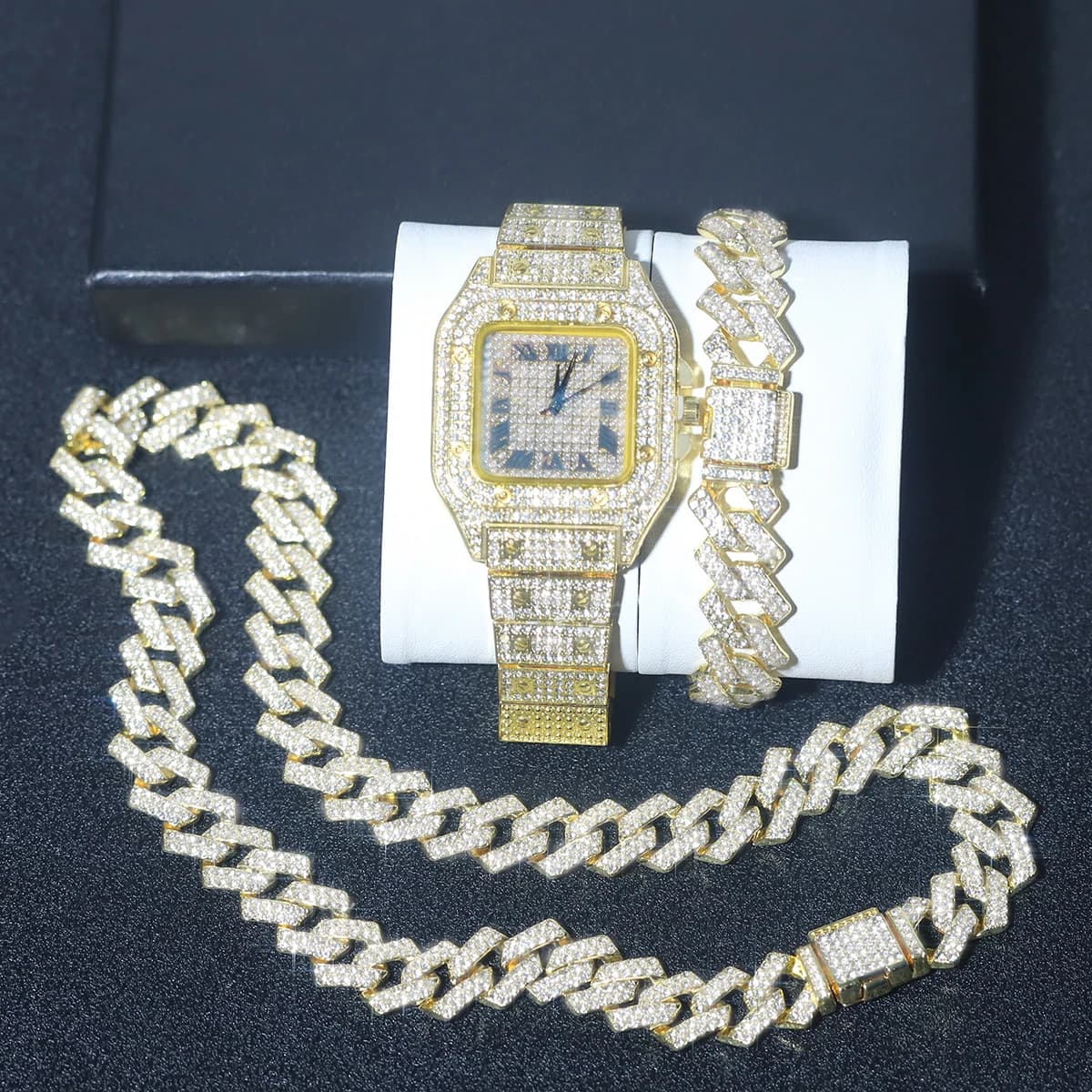 Set di orologi alla moda da uomo 3 pezzi Iced Out Hip-hop Punk Square Watch + catena cubana + bracciale 3-in-1 Set uomo donna Party Trend Jewelry Gift
