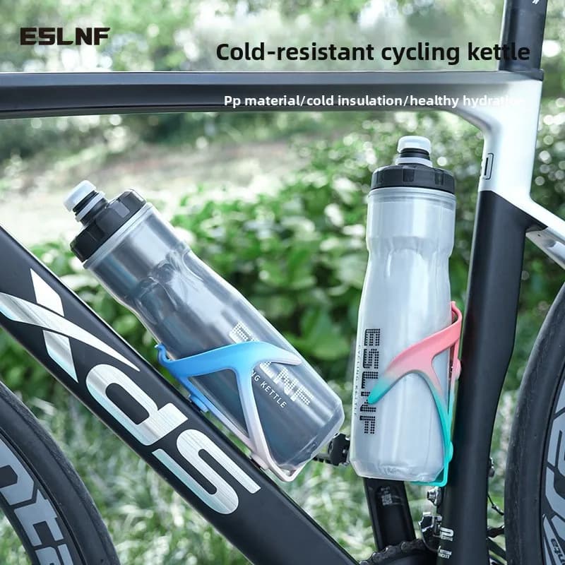 ESLNF Bollitore per bici 720ml Mountain Road Bike Bollitore per ciclismo all'aperto PP5 Spremere Mantieni la tazza di acqua fredda Bottiglia d'acqua per bicicletta
