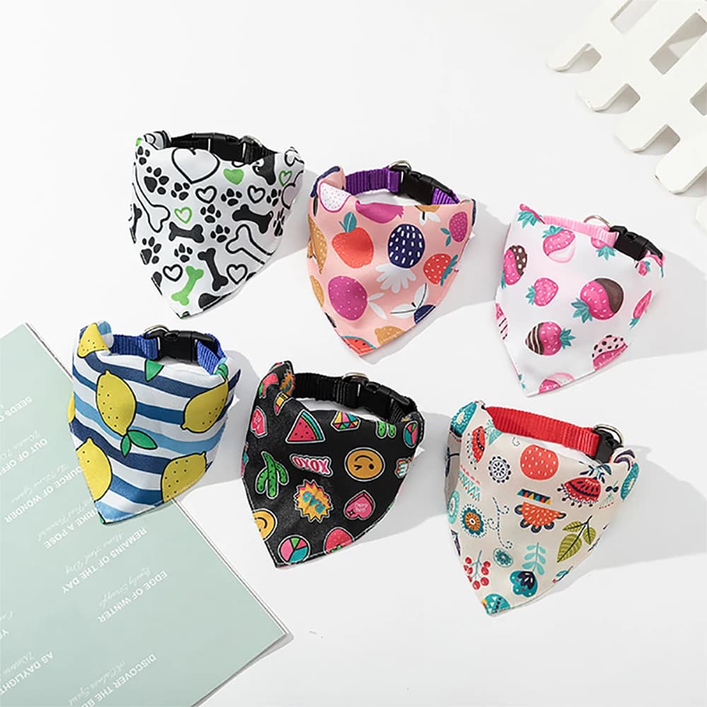 Sciarpa da collo per cani da compagnia cucciolo di gatto collare per cani sciarpa con collare a Bandana con accessori per collare in pelle sciarpa regolabile per cuccioli di gatto