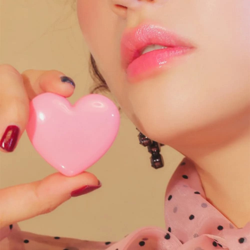 1 pz Custodia per ombretto vuota a forma di cuore d'amore ricaricabile facile da trasportare Dispenser per trucco ricaricabile con scatola per rossetto Rouge a specchio