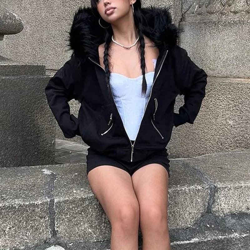 Felpe con cappuccio con zip e collo in pelliccia sintetica gotica scura Tasche grunge gotiche Autunno Giacche nere Donna Y2k Streetwear egirl Cardigan