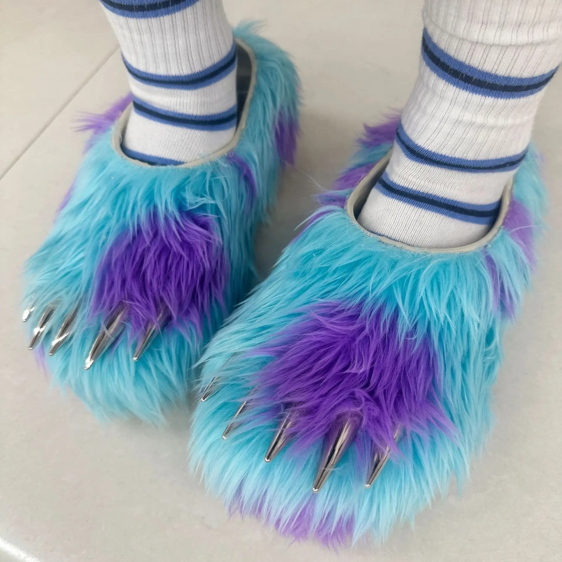 Nuove Ciabatte alla Moda con Artigli in Pelliccia Sintetica, Ciabatte con Fondo Spesso Rialzato in Finta Pelliccia, Stile Y2K