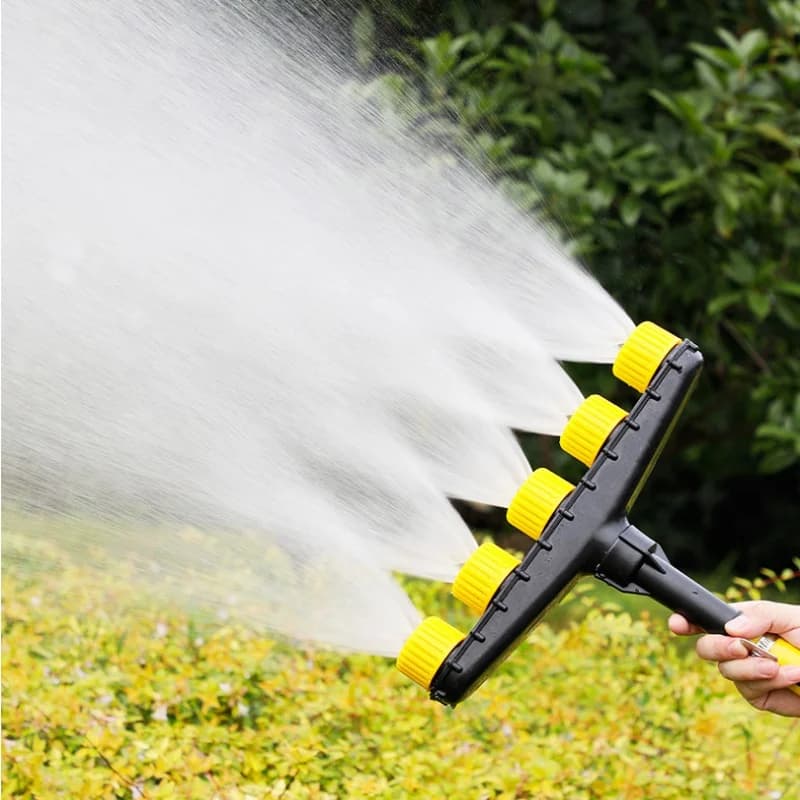 1 pz. Spruzzatore per irrigazione giardino/prato con ugello a 3/5/6 teste per tubo da 1" e 1.2", irroratore manuale per irrigazione, attrezzi da giardino