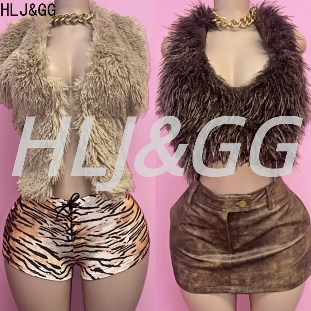 HLJ&GG Sexy Pelliccia Halter Hollow Backless Due Pezzi Set Donna Senza Maniche Crop Top + Tigre Fasciatura Shorts Abiti Moda Streetwear