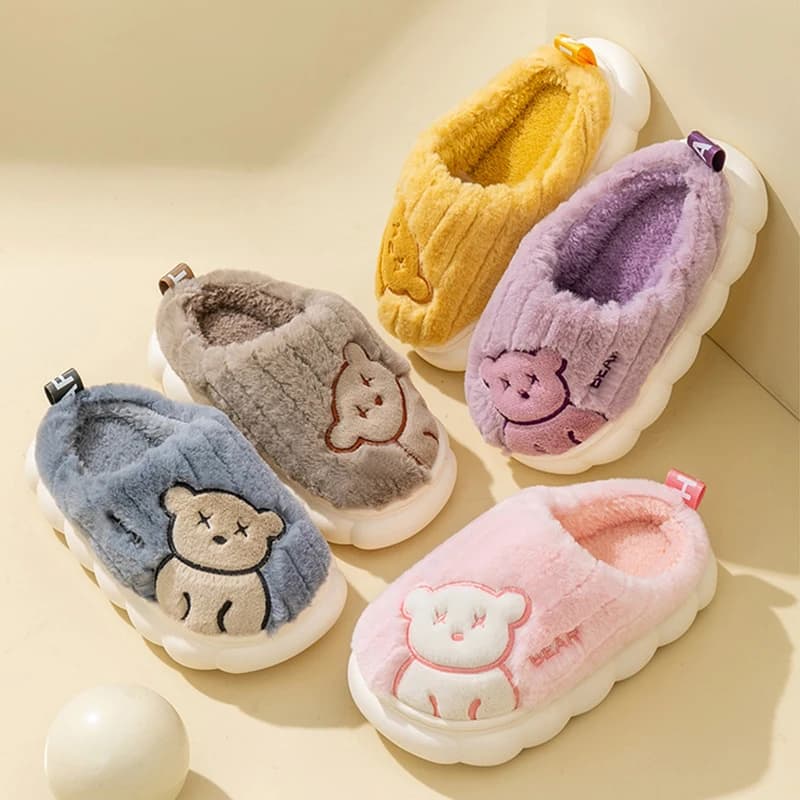 Pantofole da interno in morbido peluche per bambini Orsetto Scarpe comode e calde in cotone Pantofola invernale in cotone con fodera calda per la famiglia