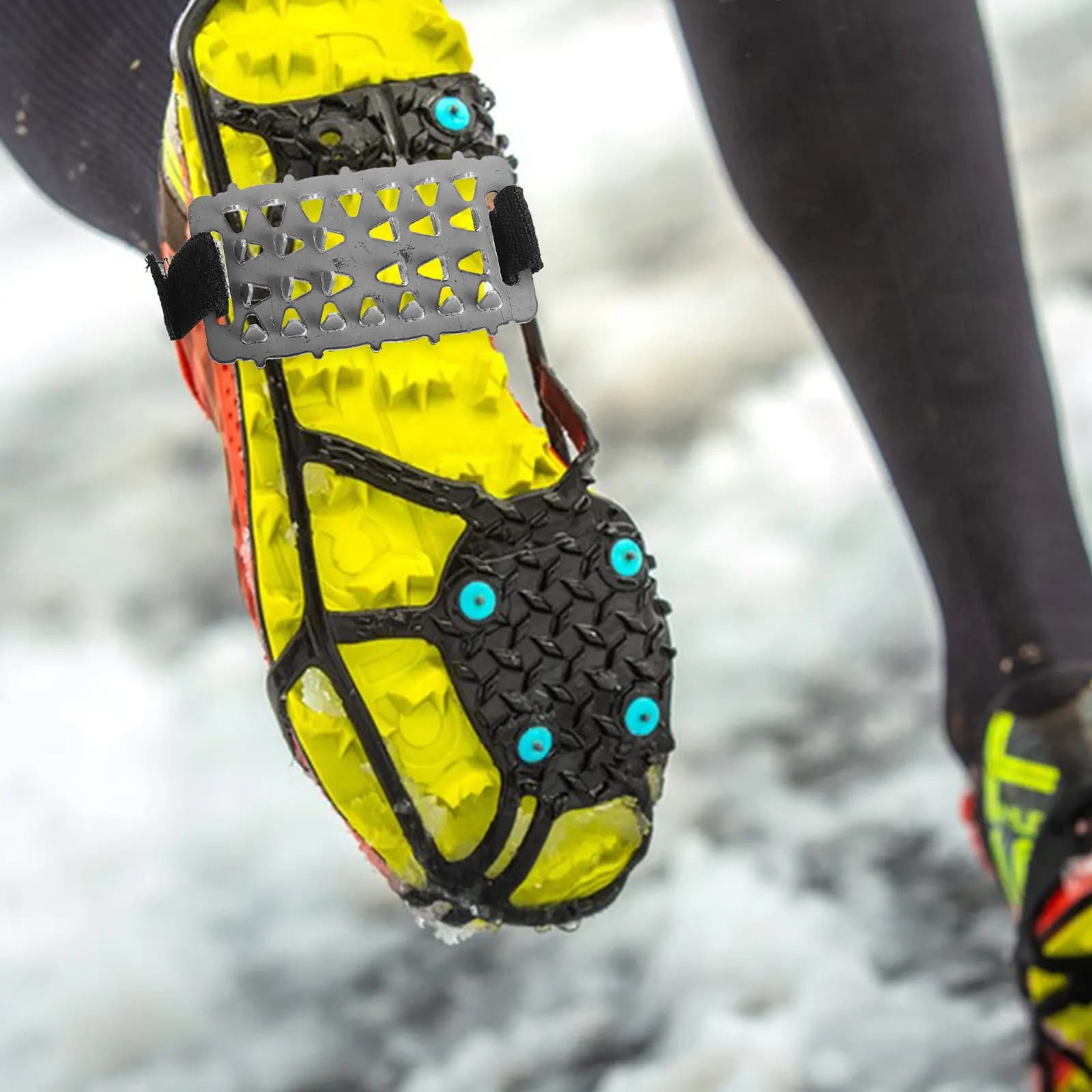Ghiere Antiscivolo per Scarpe con Punte per Escursionismo, Arrampicata, Pesca, Camminata su Stivali, Attrezzatura di Sicurezza Invernale per Esterni