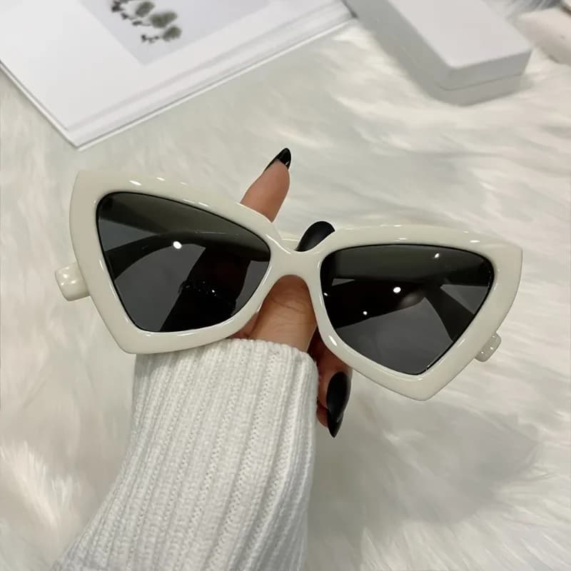 Occhiali da donna di nuova moda 2026, occhiali di alta gamma, adatti per il pendolarismo quotidiano, feste in spiaggia e vacanze