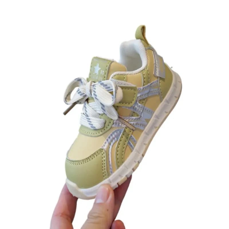 Scarpe sportive per bambini Autunno Nuovo stile Scarpe casual con suola morbida per ragazzi Scarpe singole per ragazze Scarpe da passeggio per bambini antiscivolo Forrest Gump