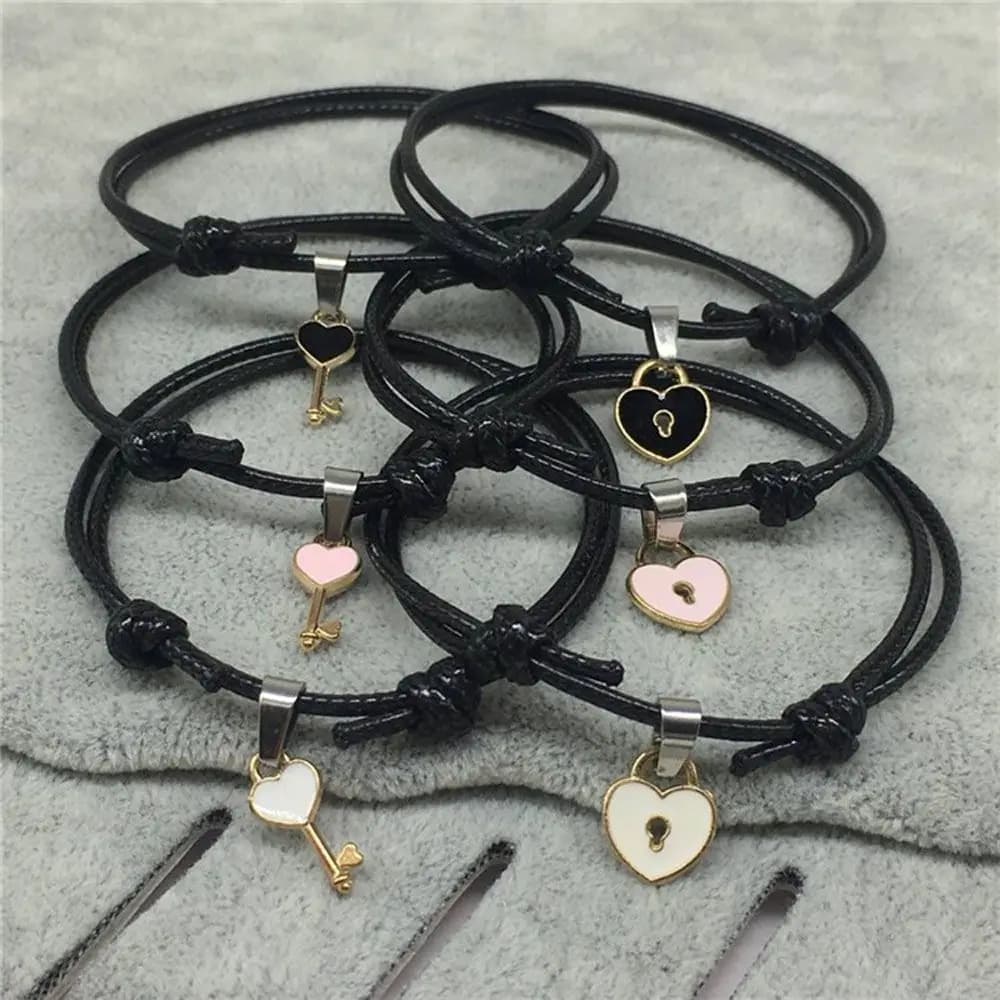 Braccialetti e Gioielli alla Moda con Ciondolo a Cuore e Lucchetto, Regolabili, per Amiche e Coppie - Portafortuna da Donna