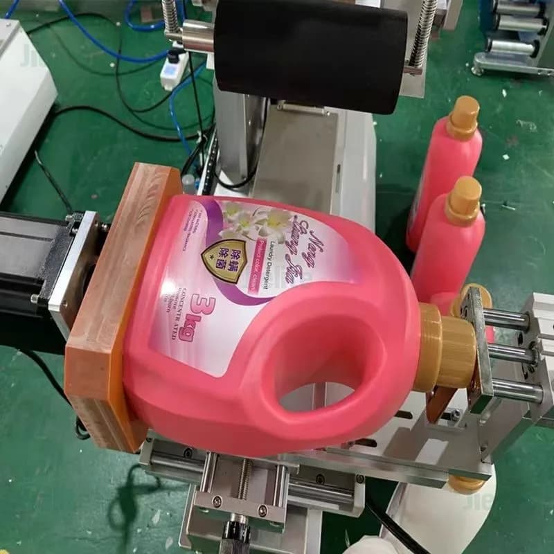 High Efficiency Electric Driven Semi-Automatic Small Container Food Packaging Square Bottle Labeler Labelling Machine