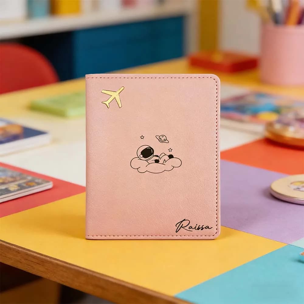 Porta Passaporto Personalizzato con Nome, Regalo per Migliore Amico, Custodia in Pelle per Passaporto con Nome, Regalo Sentimentale
