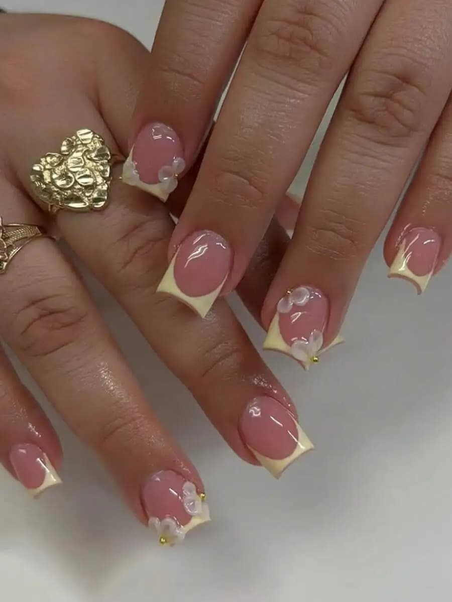 24pcs Reusable Press-On Nails Short Square French Tip Acrylic Full Coverage Nail Art For Women