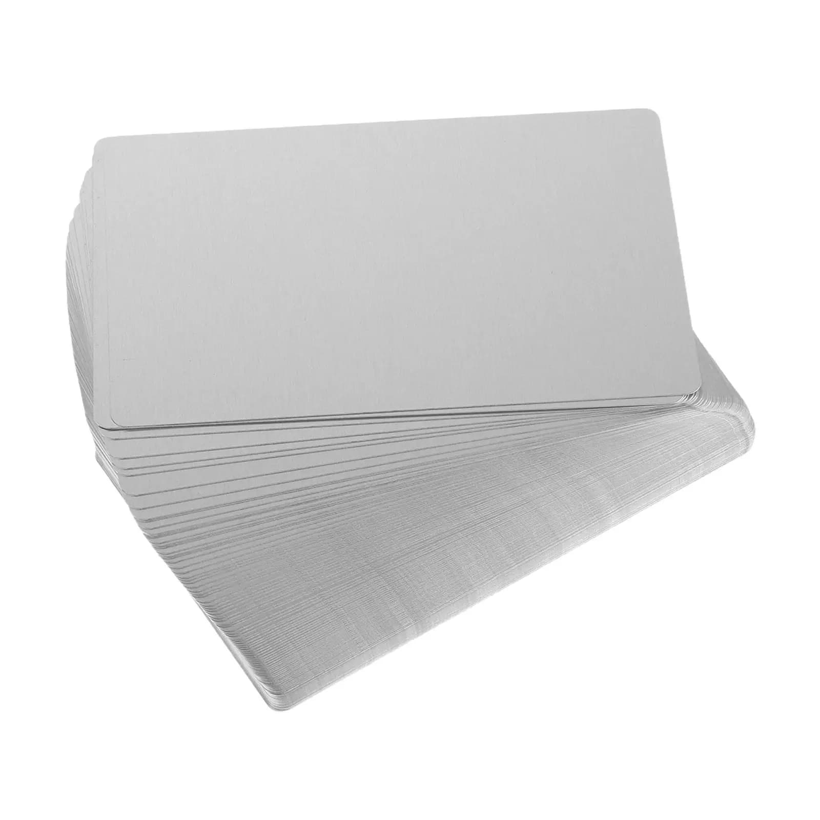 200 Pezzi di Carte in Alluminio per Incisione Laser, Superficie Liscia Argento Lucido, Carte Metalliche Ultrasottili Ideali per Biglietti da Visita Fai-da-Te e VIP
