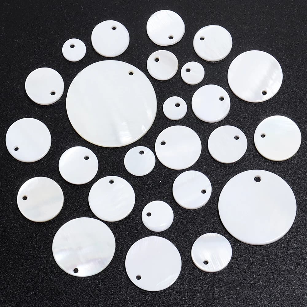 5-30 pcs/lot 8/10/12/15/18/20/15/30mm Natural Shell Pendant Round Shell Beads Pendants and Pendants for the Production of FAI Jewelry by TE necklace earrings