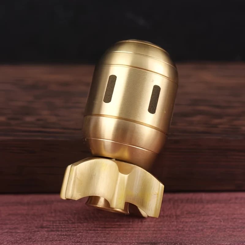 Mini ottone razzo scultura rame relax giocattolo statua artigianato squisito ornamento decorazione della casa regalo rotante bom * b Fidget Spinner