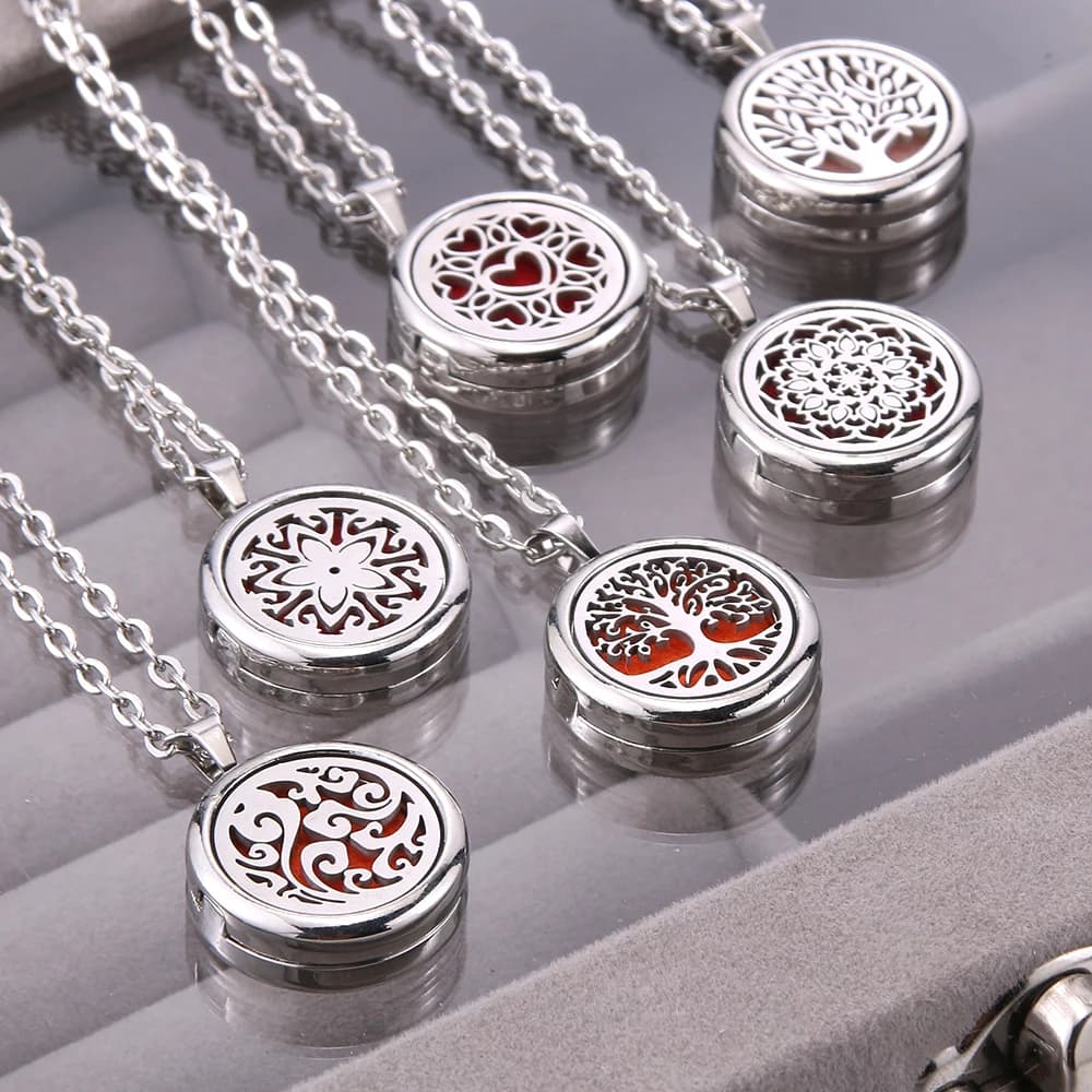 Nuovo albero della vita Collana per aromaterapia Acciaio inossidabile Diffusore di oli essenziali Amuleto Profumo Medaglione Ciondolo Gioielli da donna Regalo