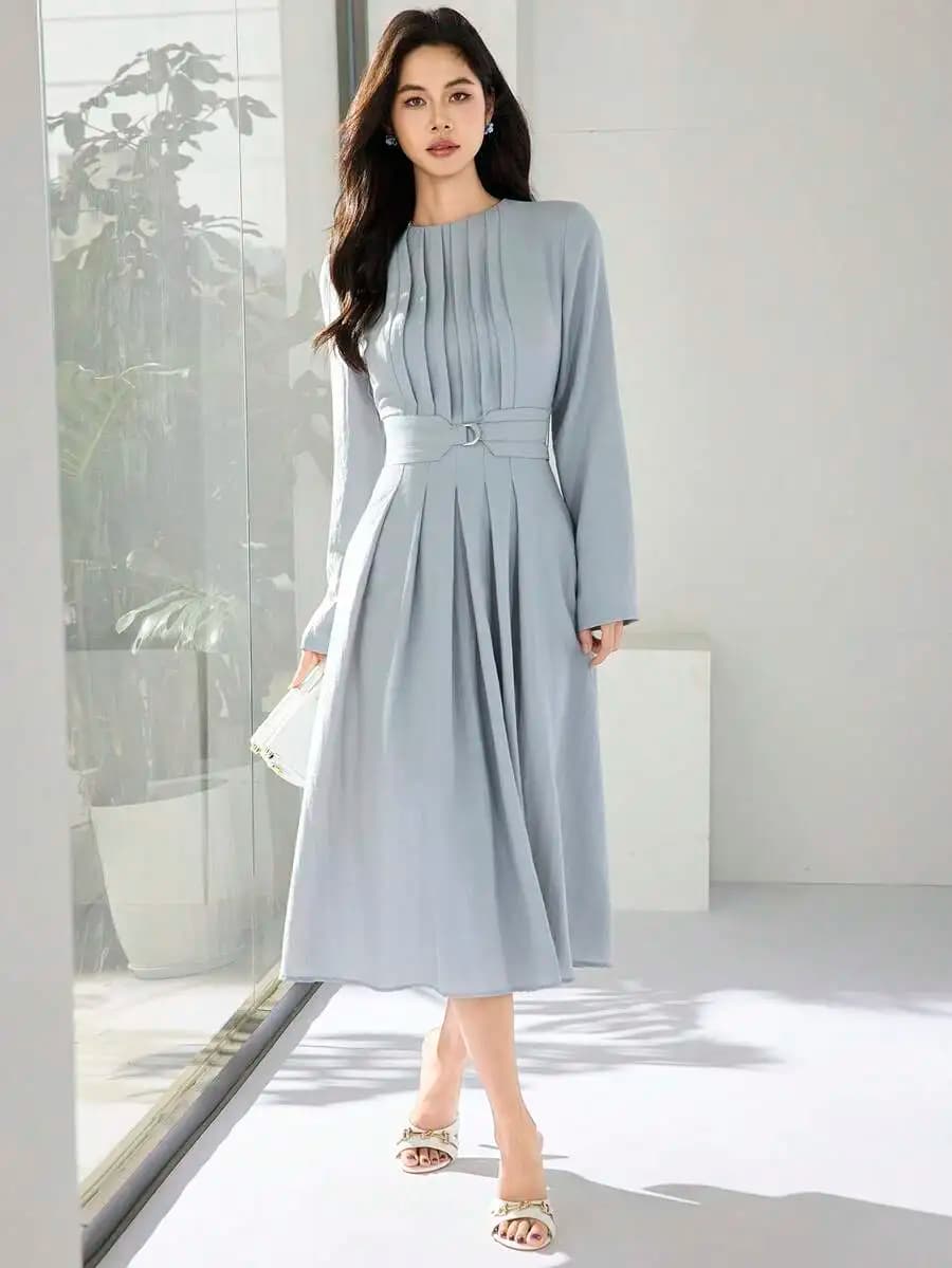 Elegant Solid Color Round Neck Pleated Midi Dress With Belt