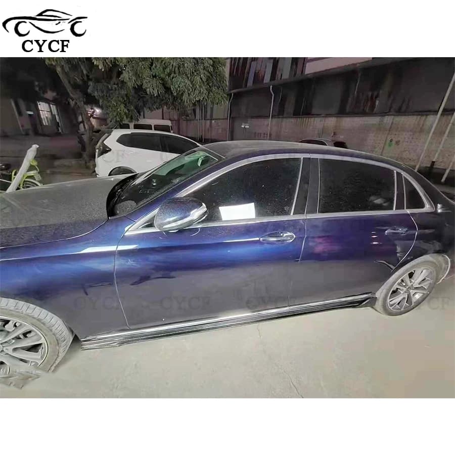 Per Mercedes Benz Classe E W213 E53 E63: Minigonne laterali in fibra di carbonio, splitter paraurti laterali, alette laterali, kit carrozzeria