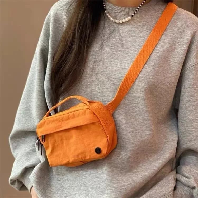 Macaron colored nylon small square bag, lightweight canvas bag, casual mobile phone bag