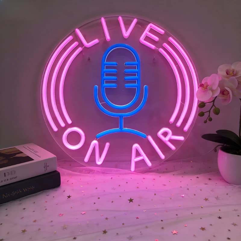 Insegna al Neon a LED Dimmerabile per Microfono Live Streaming, Luce al Neon per Podcast, Studio, Camera da Letto, Sala Giochi, Studio Musicale, Decorazione Murale, Lampada USB
