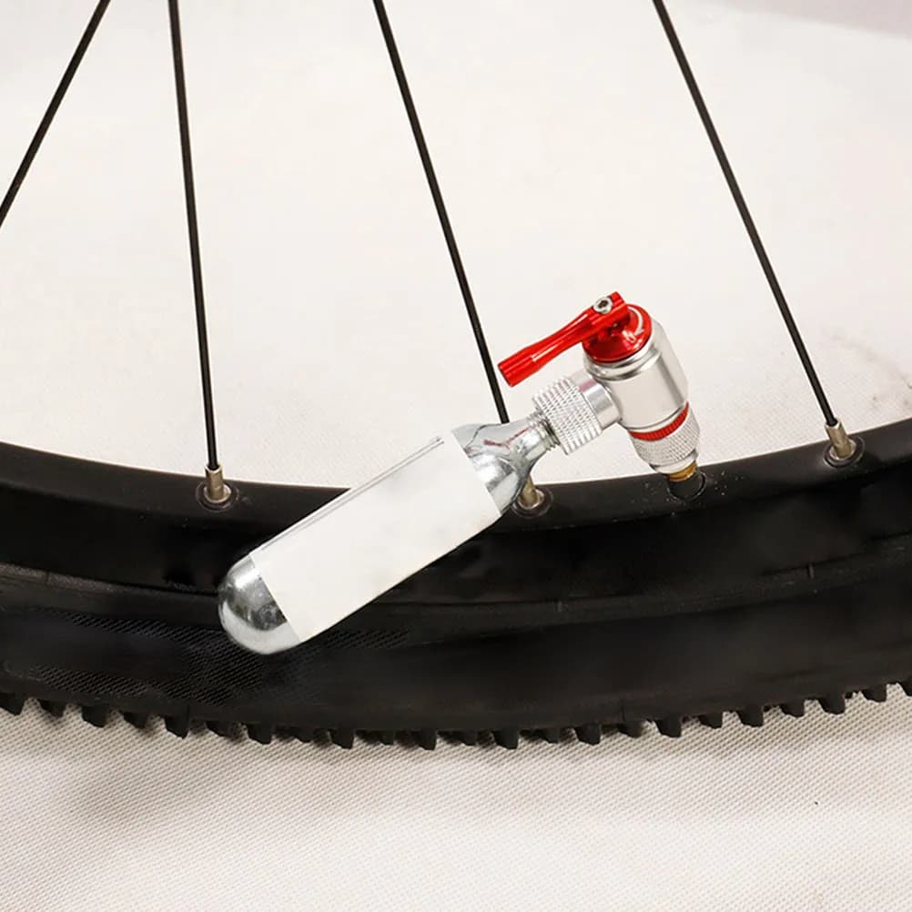 Mini Gonfiatore CO2 per Bicicletta in Lega di Alluminio, Pompa per Pneumatici Compatibile con Cartucce da 16G, Valvola Americana/Francese, Portatile per Emergenze