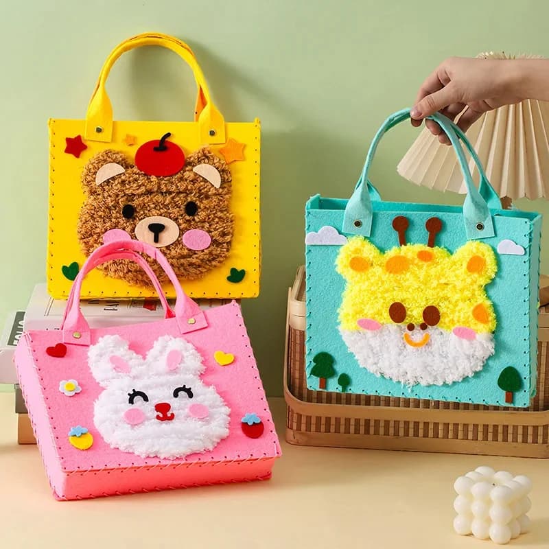 Kit di materiali creativi per borse cucite a mano per bambini Principianti Borsa per animali in feltro fai-da-te Infilatura di cucito Apprendimento artigianale Giocattoli