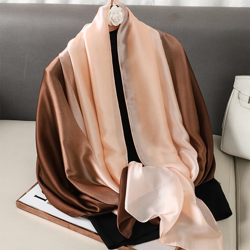 Fashion Lady Solid Soft Satin sciarpa di seta grande scialle Design sfumato sciarpe di seta Luxury Brand Women Beach stola Bandana 90*180CM
