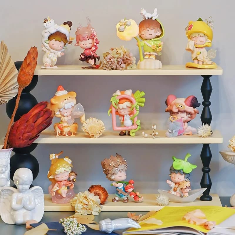 Heyone MIMI Small World Blind Box Cute Action figure Bambola in vinile Scatola misteriosa Borsa a sorpresa Figura anime Ciondolo Ragazza Regalo Giocattoli Nuovo